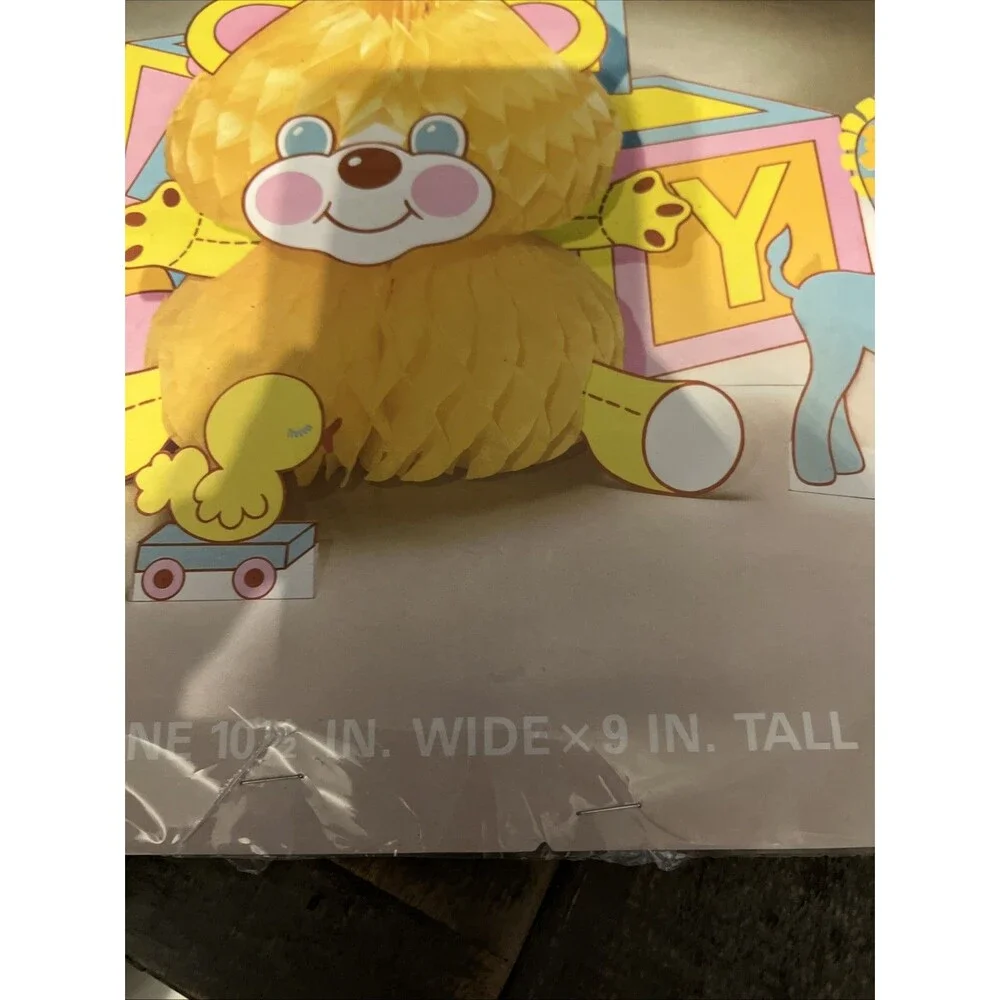 Vintage Baby Shower ︱Centerpiece︱Reed︱Bear︱Giraffe︱10 1/2 Wide 9 In Tall
